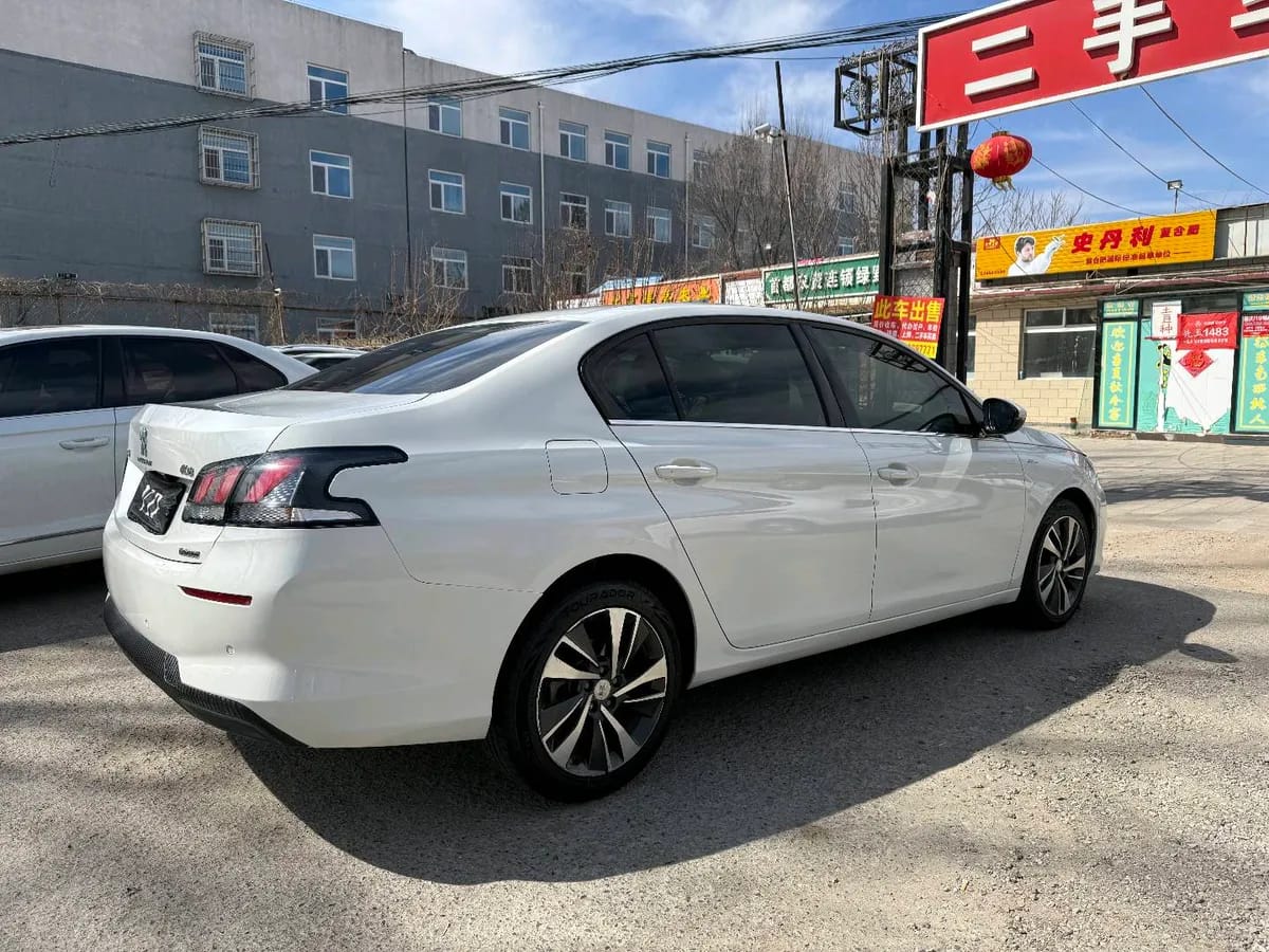 Peugeot 408 2019 350THP V 7