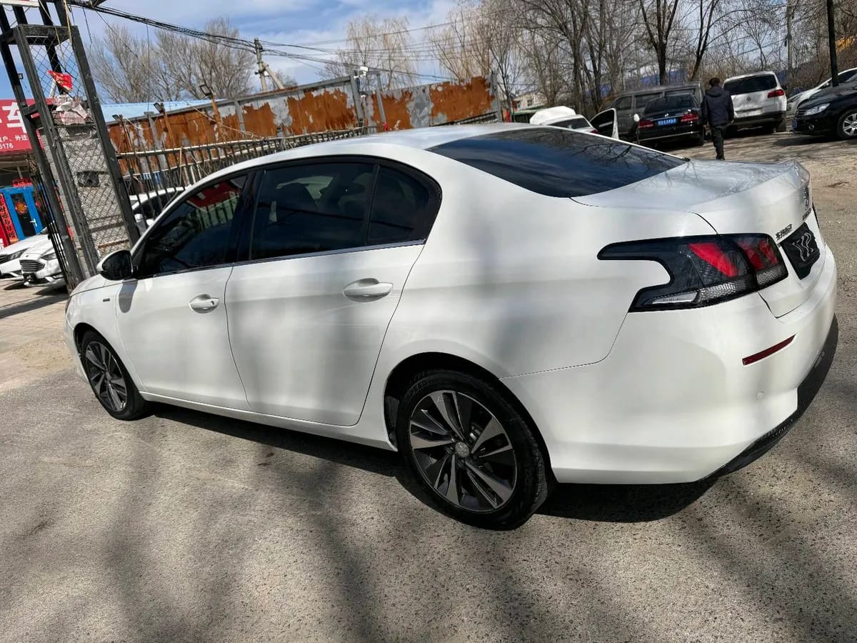 Peugeot 408 2019 350THP V 9