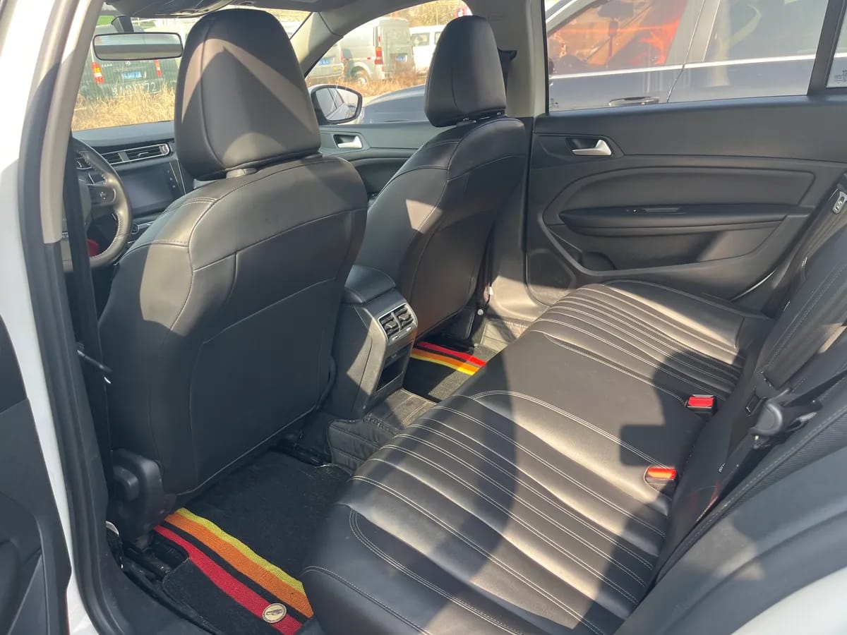 Peugeot 408 2019 350THP V 4