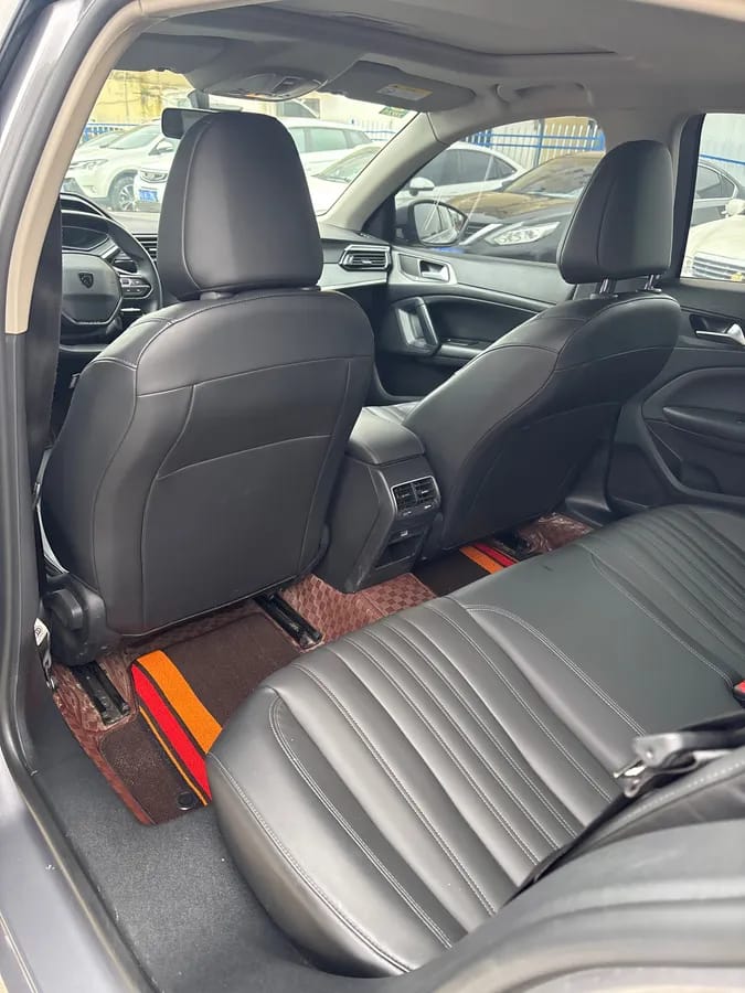 Peugeot 408 2022 1.6T 5