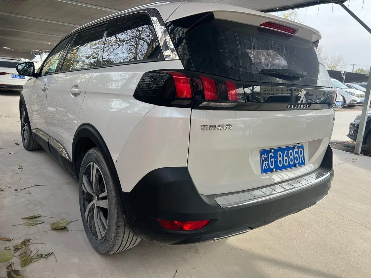 Peugeot 5008 2019 360THP 5 6