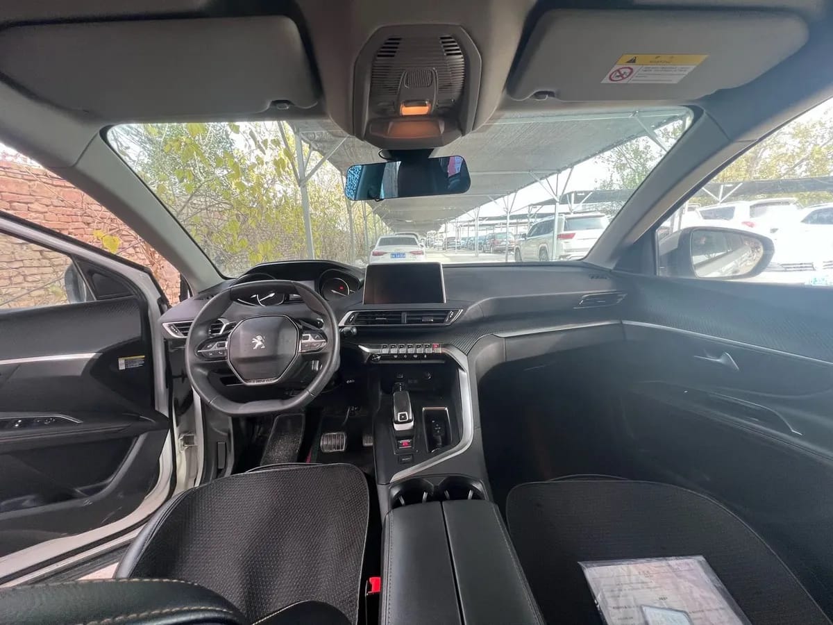 Peugeot 5008 2019 360THP 5 9