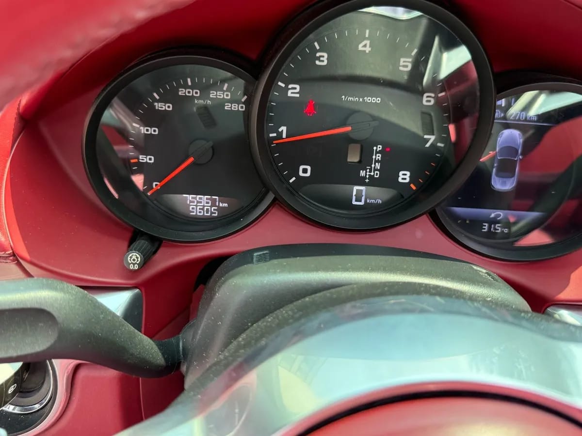 Porsche 718 2018 Boxster 2.0T 9