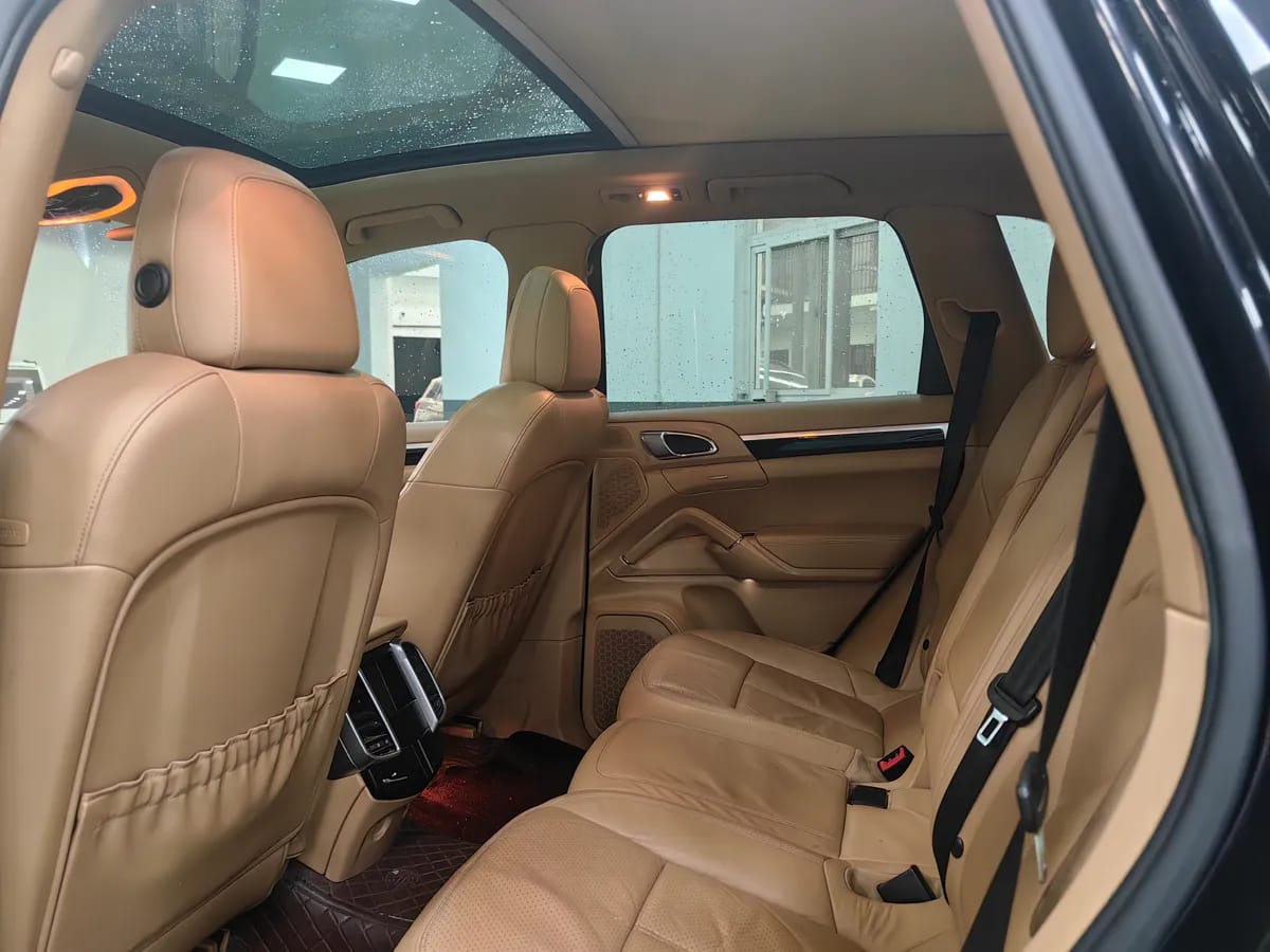 Porsche Cayenne 2011 Cayenne 3.0T 7