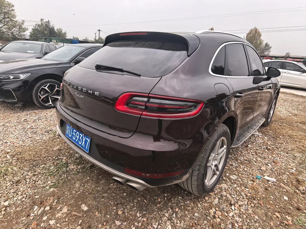 Porsche Macan 2016 Macan 2.0T 4