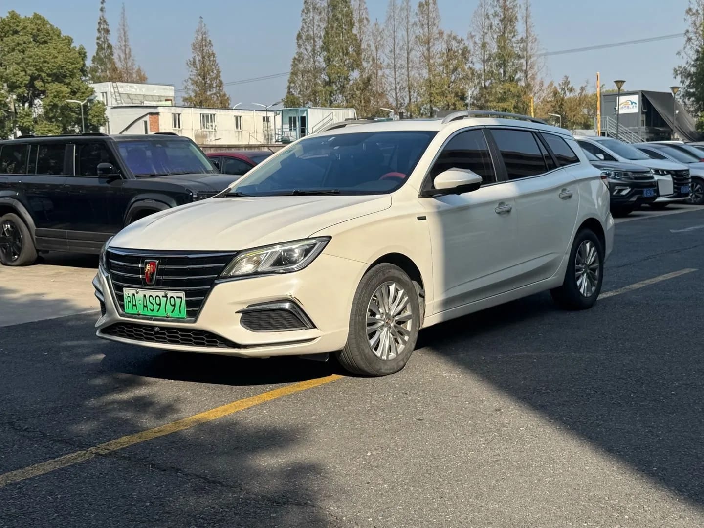 Roewe Ei5 2018 3