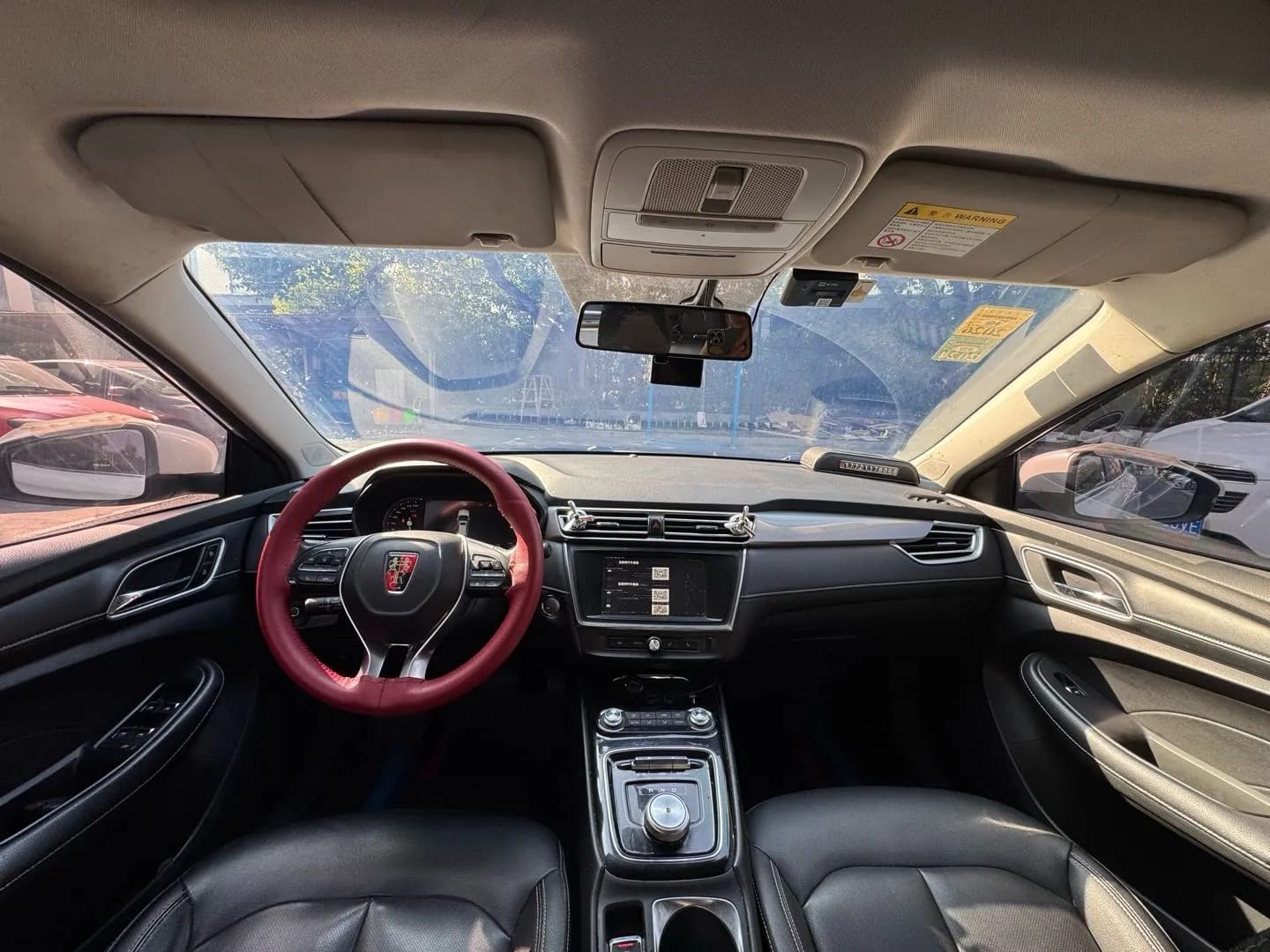 Roewe Ei5 2018 8