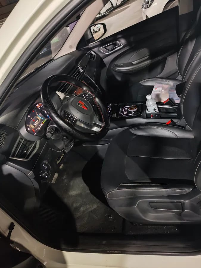 Roewe Ei5 2019 8