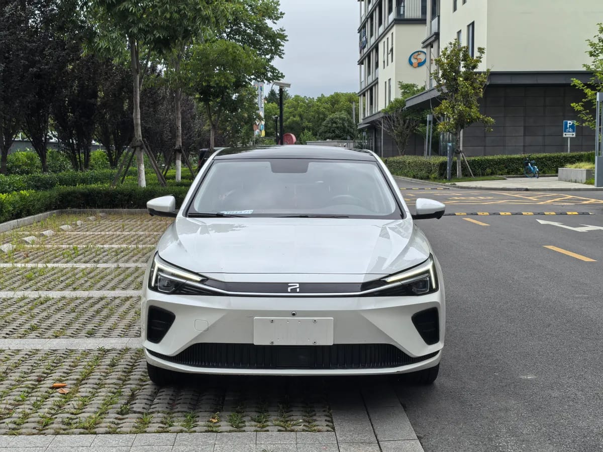 Roewe ER6 2020 620km 2