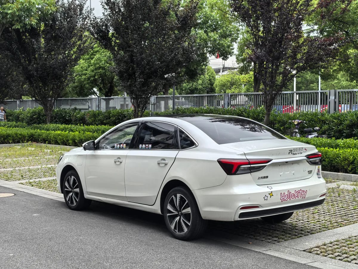 Roewe ER6 2020 620km 5