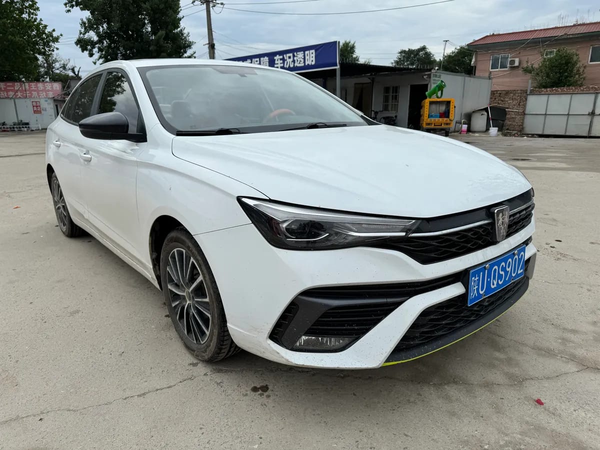 Roewe i5 2021 1.5L CVT 3