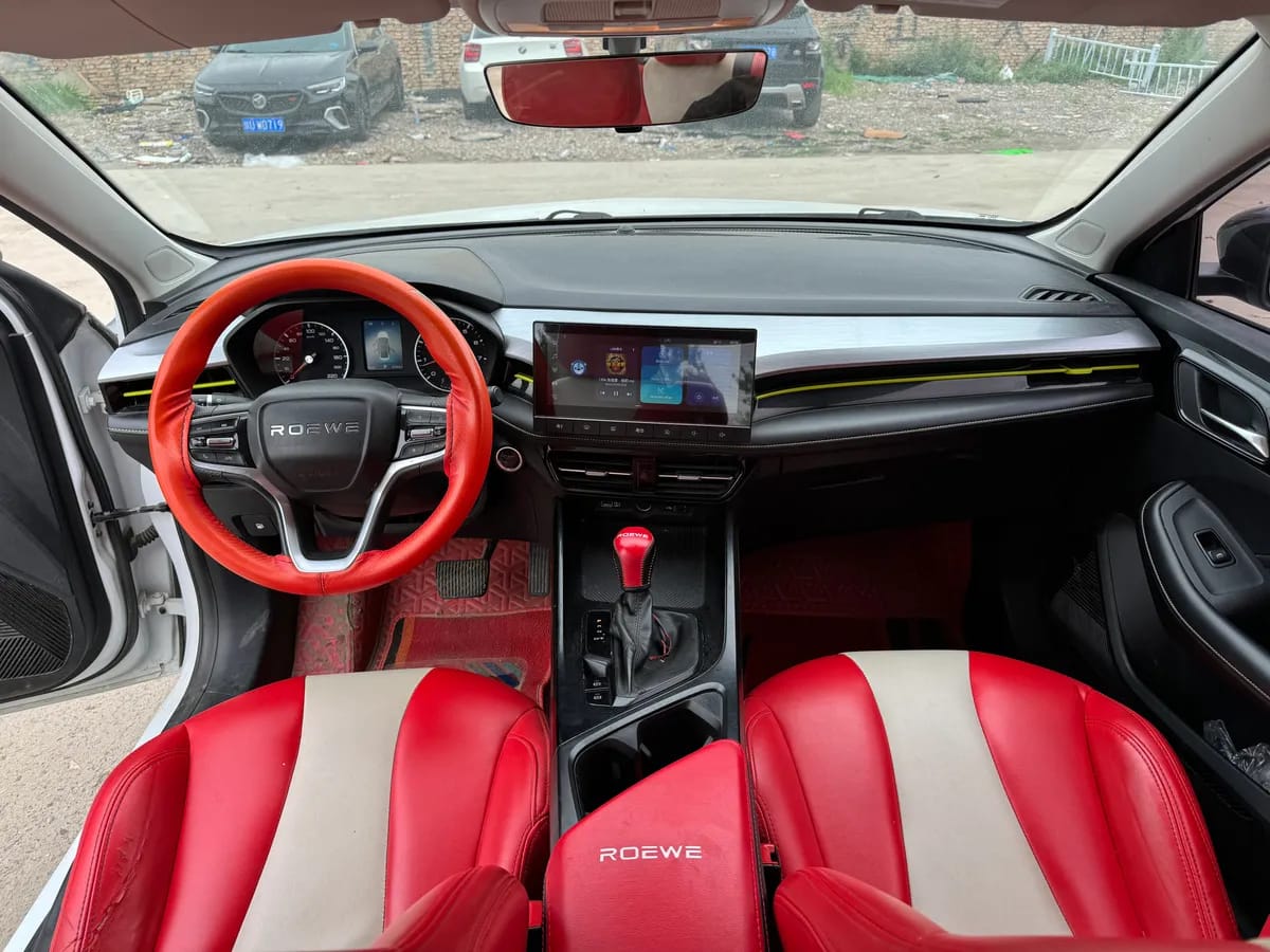 Roewe i5 2021 1.5L CVT 6