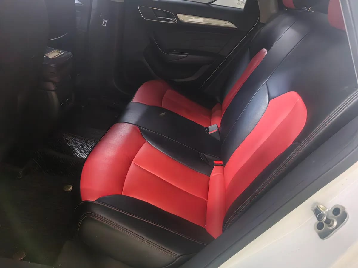 Roewe i6 2019 PLUS 50T 6