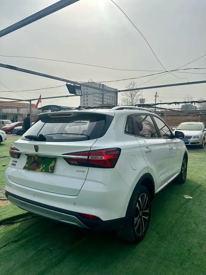 Roewe RX3 2018 18T 9