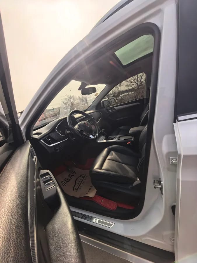 Roewe RX5 2018 30T 4