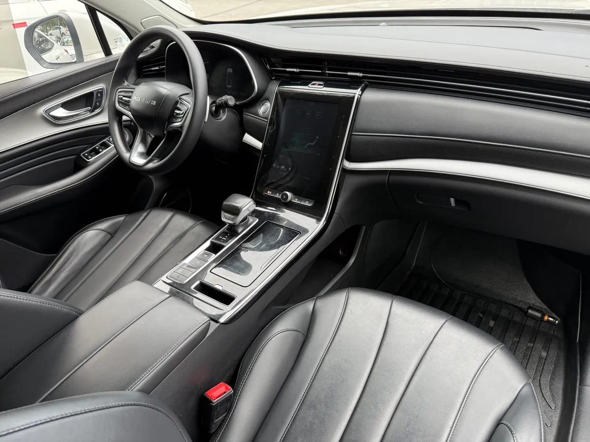 Roewe RX5 MAX 2020 300TGI 8