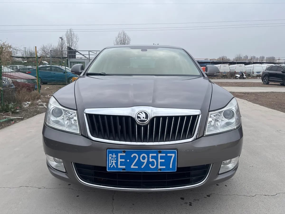 Skoda 2013 1.6L 2