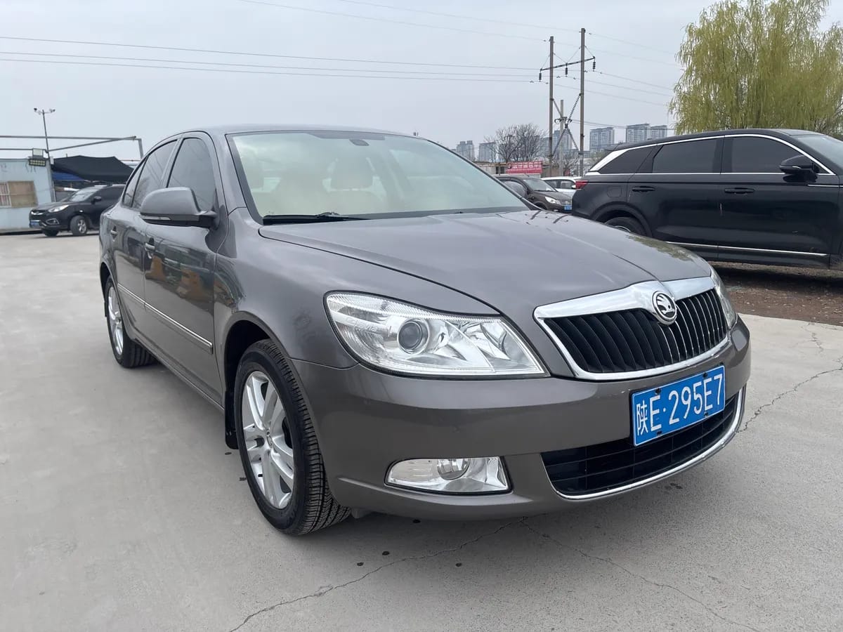 Skoda 2013 1.6L 3