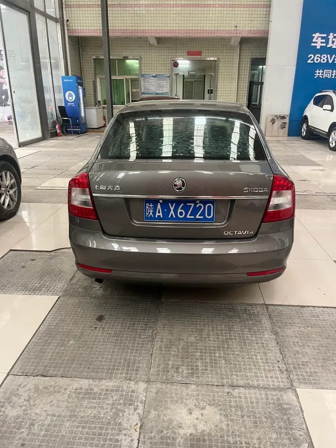 Skoda 2014 1.6L 7