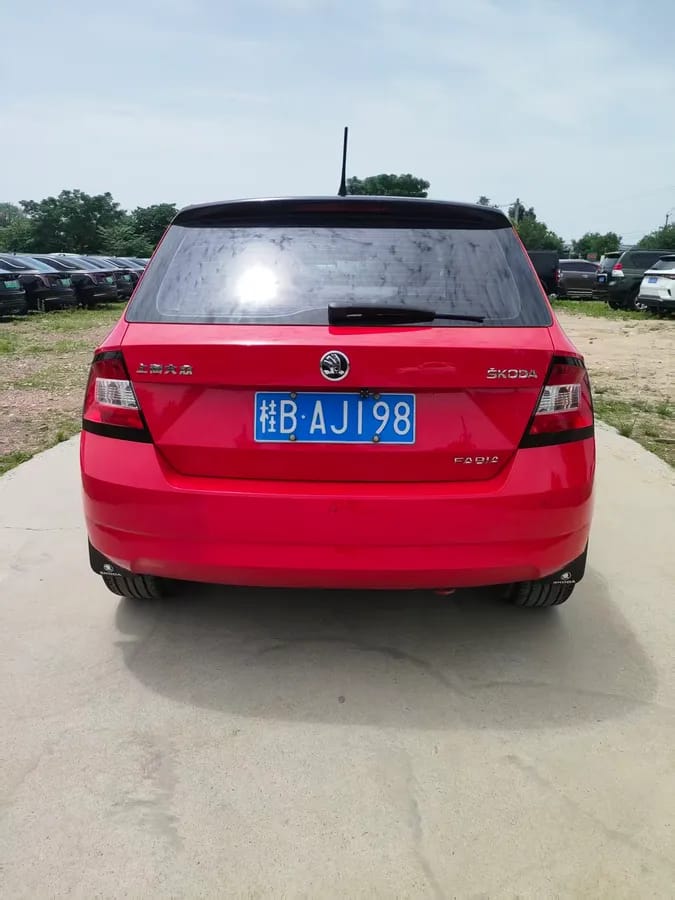 Skoda 2015 1.6L 6