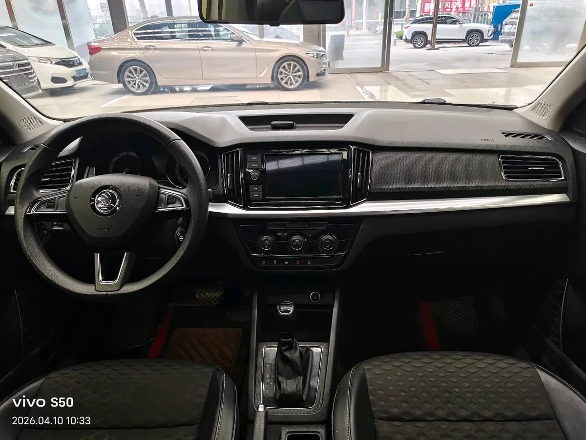 Skoda 2018 1.5L VI 7