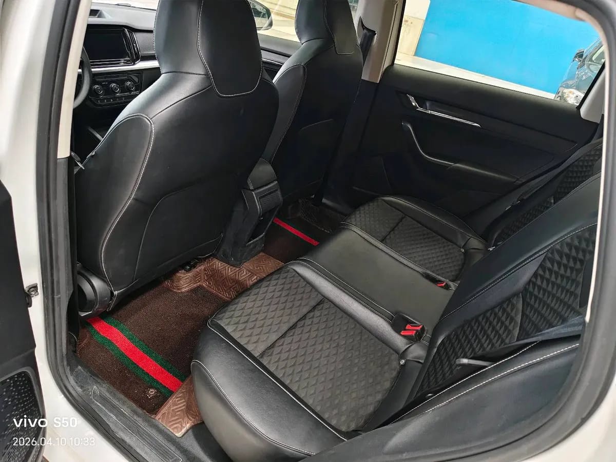 Skoda 2018 1.5L VI 8