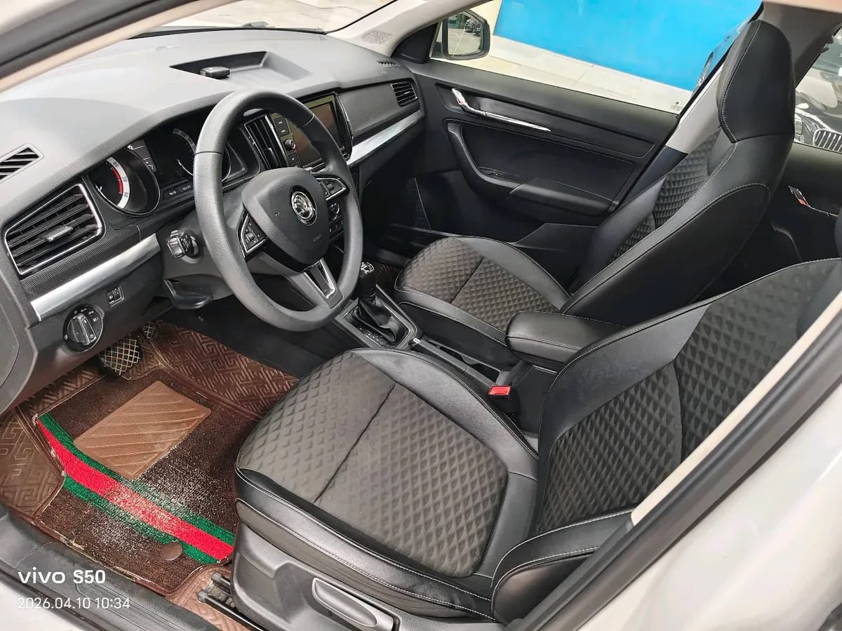 Skoda 2018 1.5L VI 9