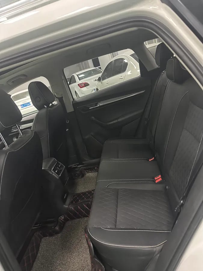 Skoda 2018 TSI280 V 8