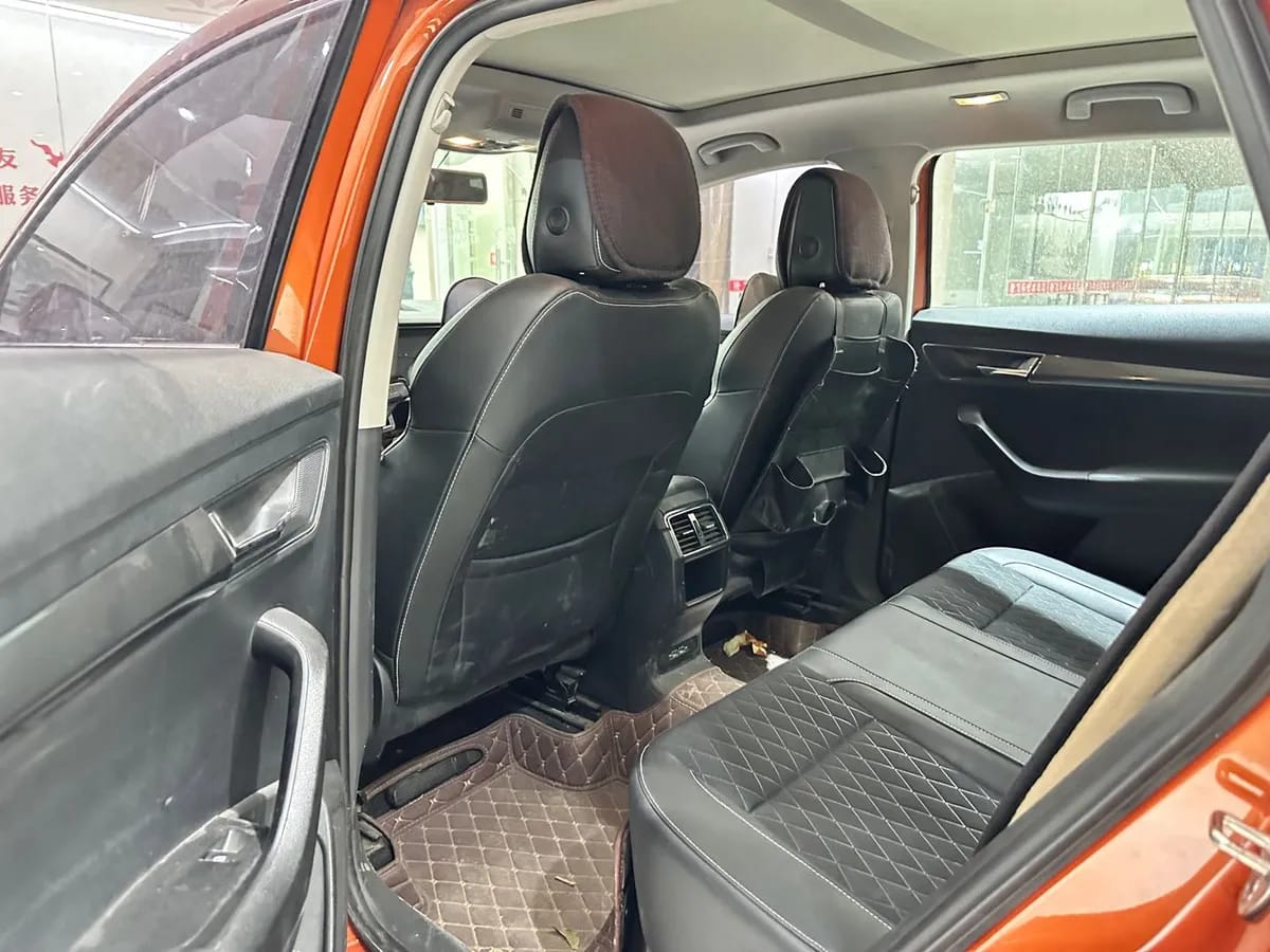 Skoda 2018 TSI280 VI 6