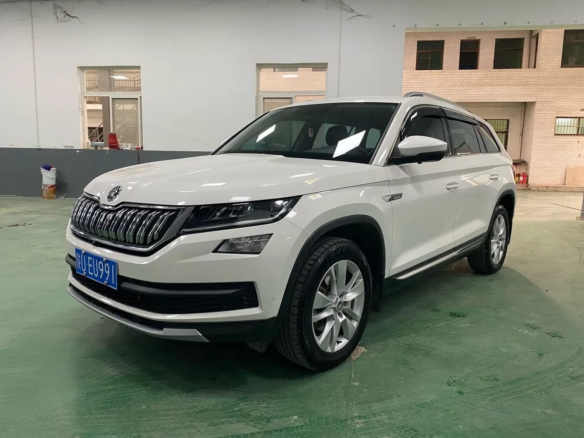 Skoda 2018 TSI330 5