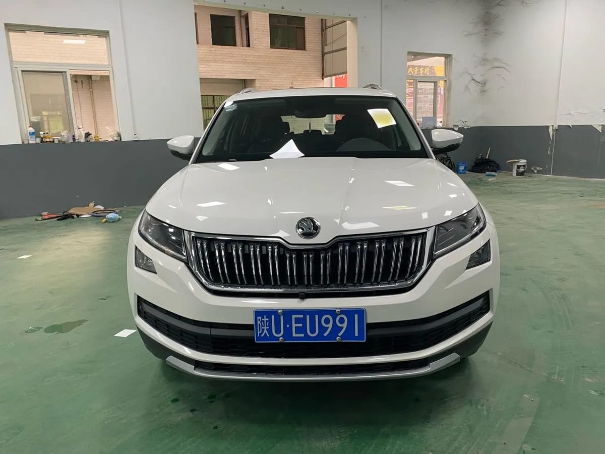 Skoda 2018 TSI330 5 2
