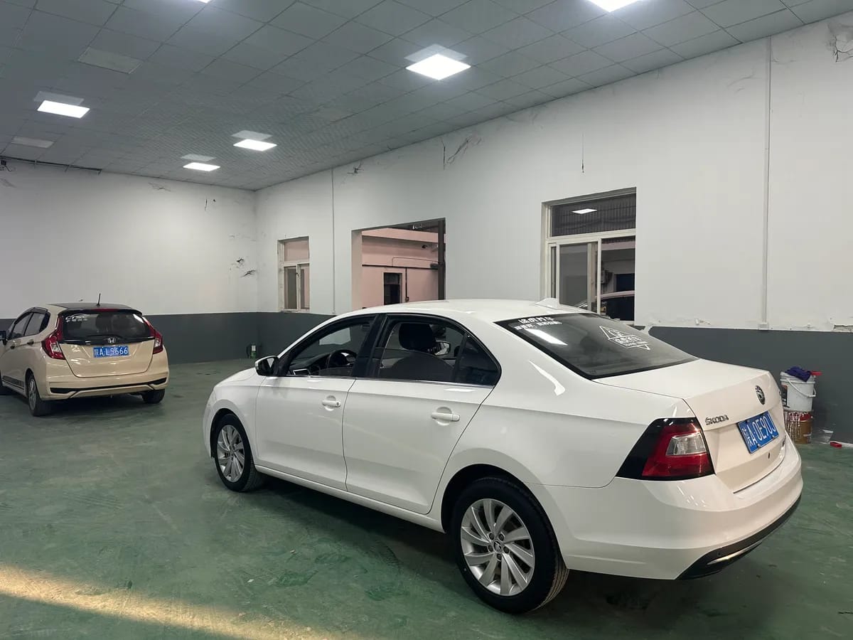 Skoda 2019 1.5L V 6