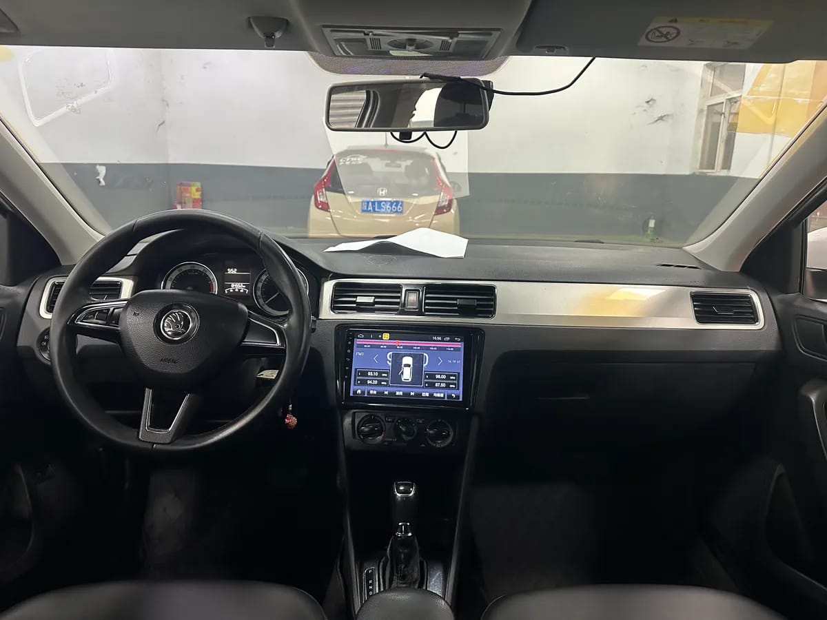 Skoda 2019 1.5L V 8