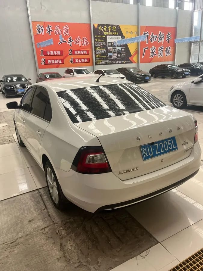 Skoda 2019 1.5L VI 9