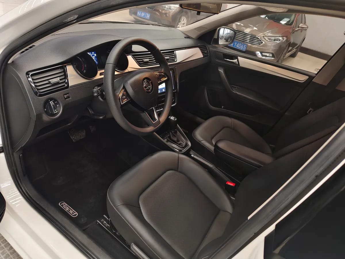 Skoda 2020 1.5L 10