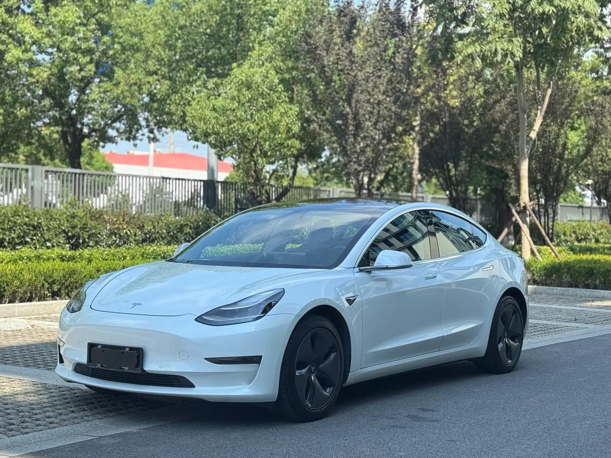 Tesla Model 3 2019 3