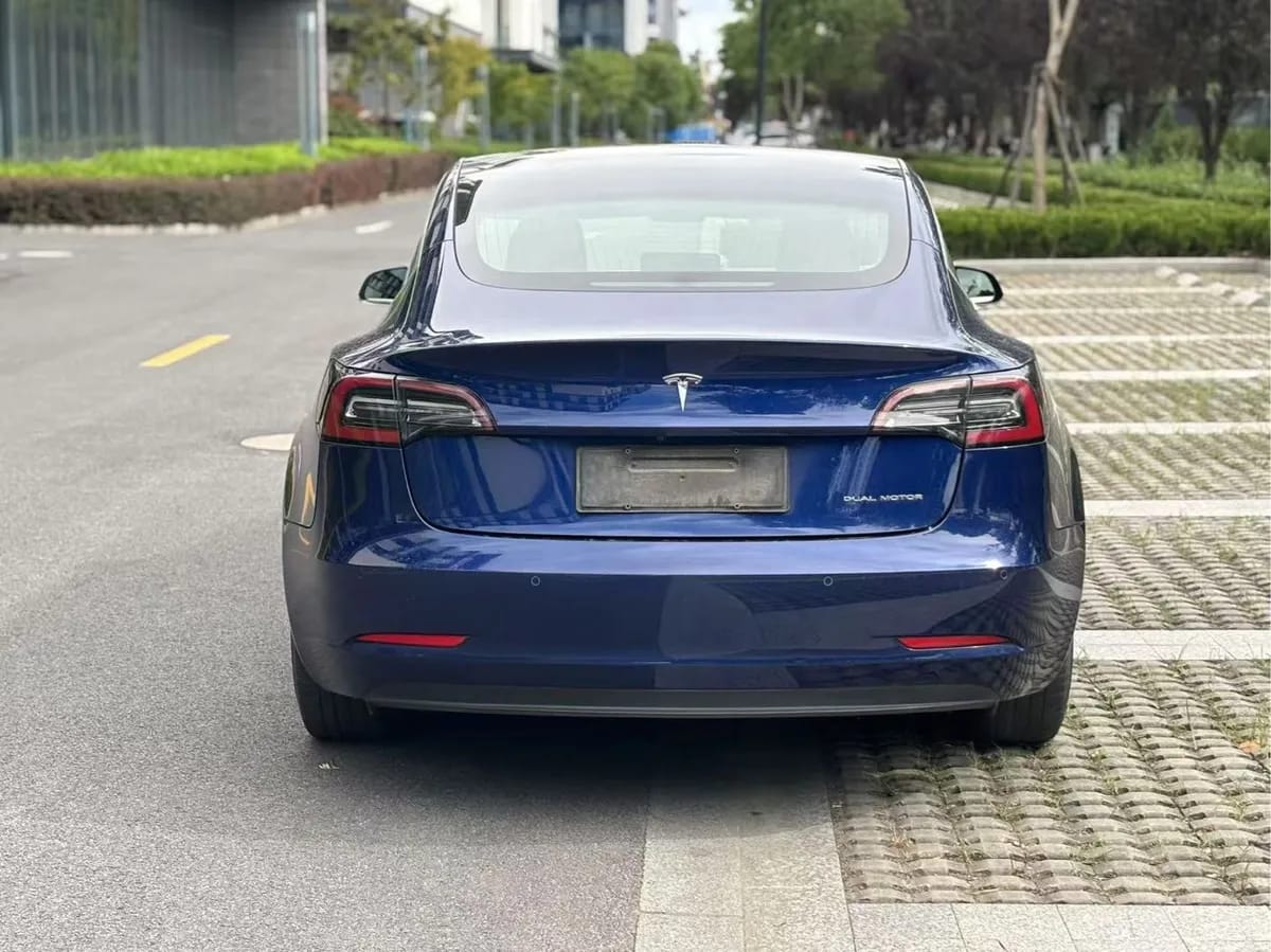 Tesla Model 3 ( ) 2019 5