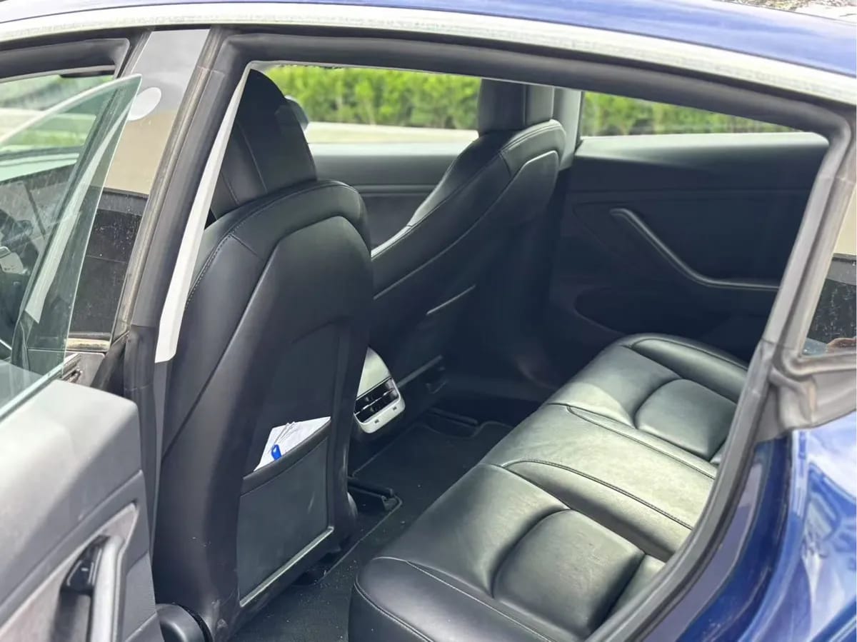 Tesla Model 3 ( ) 2019 8