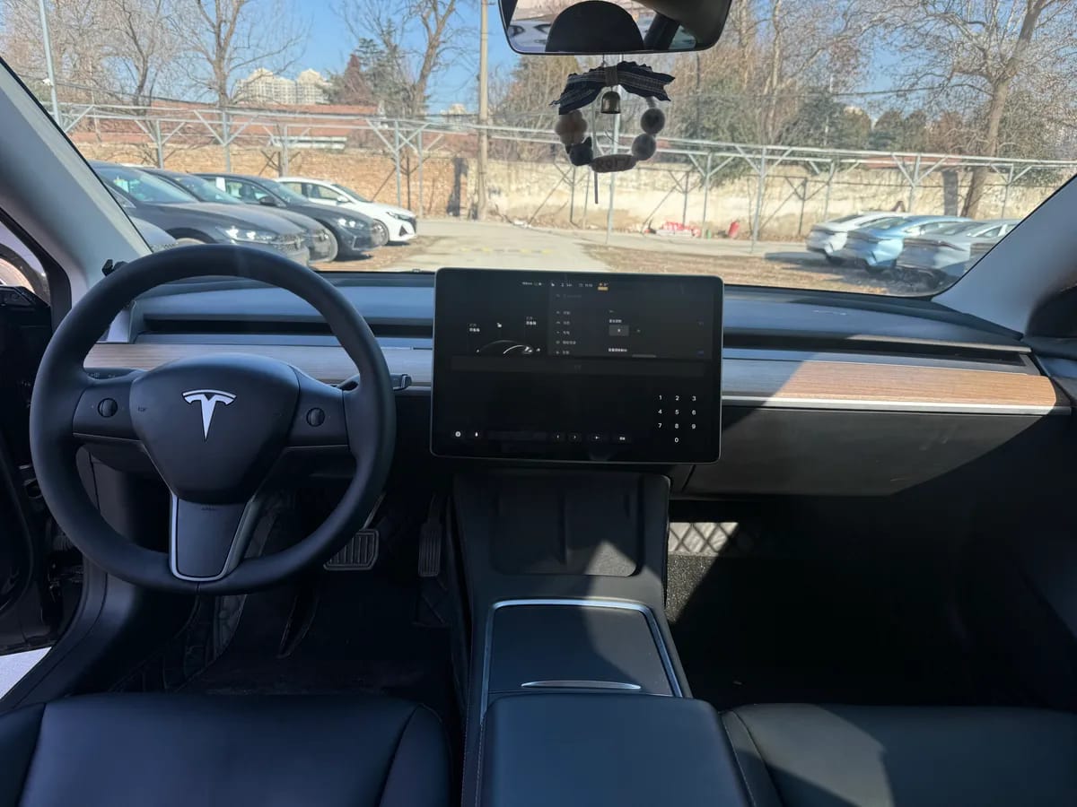 Tesla Model 3 2021 3D1 4