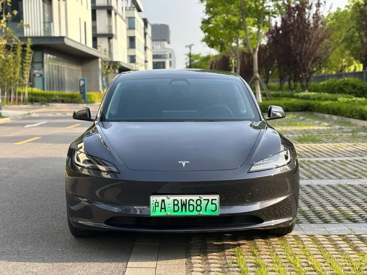 Tesla Model 3 2023 2