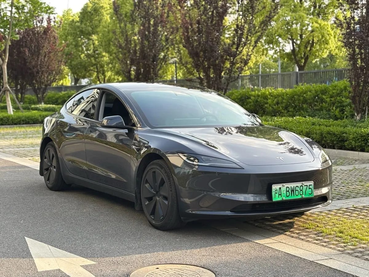 Tesla Model 3 2023 3