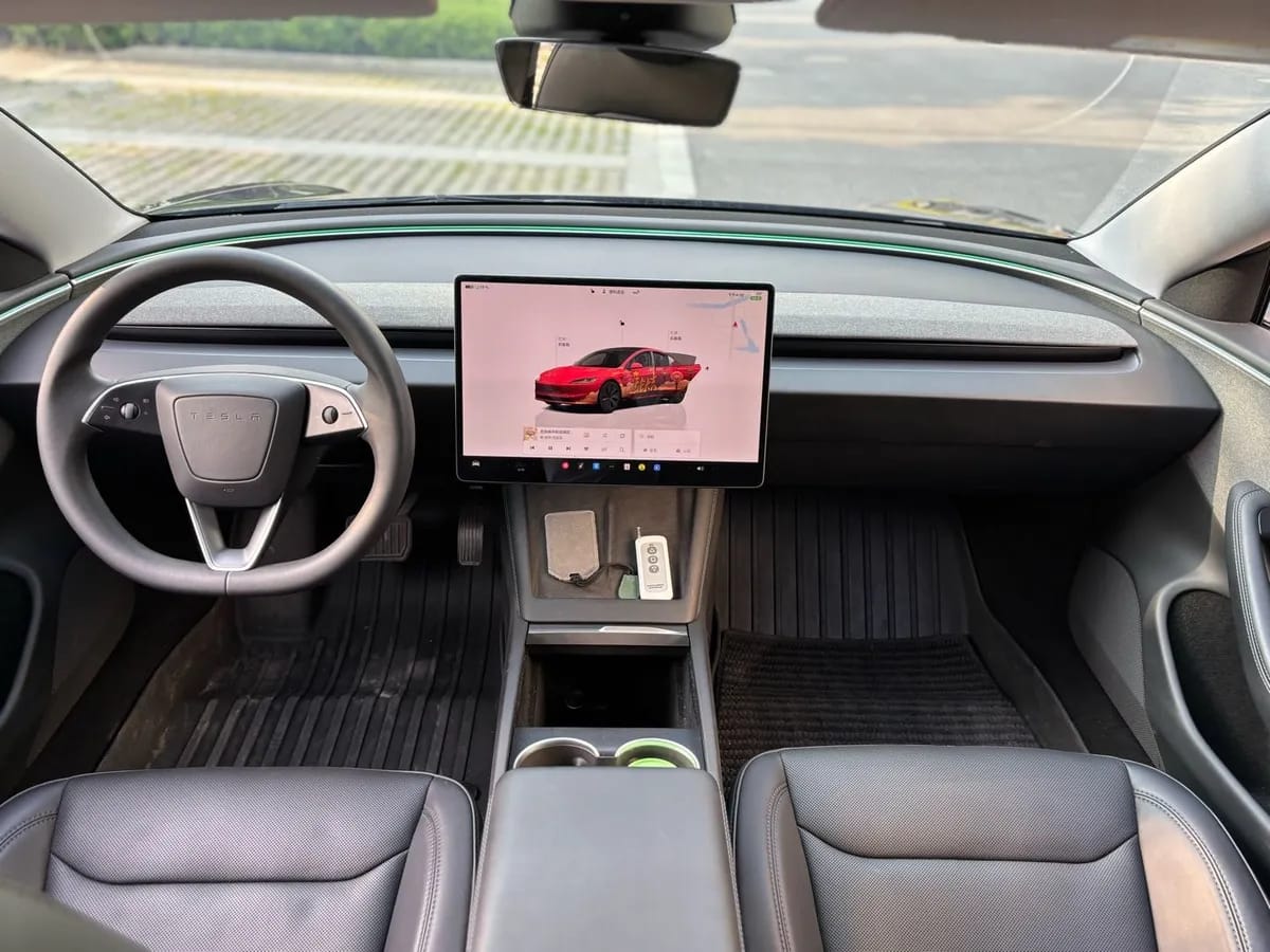 Tesla Model 3 2023 7