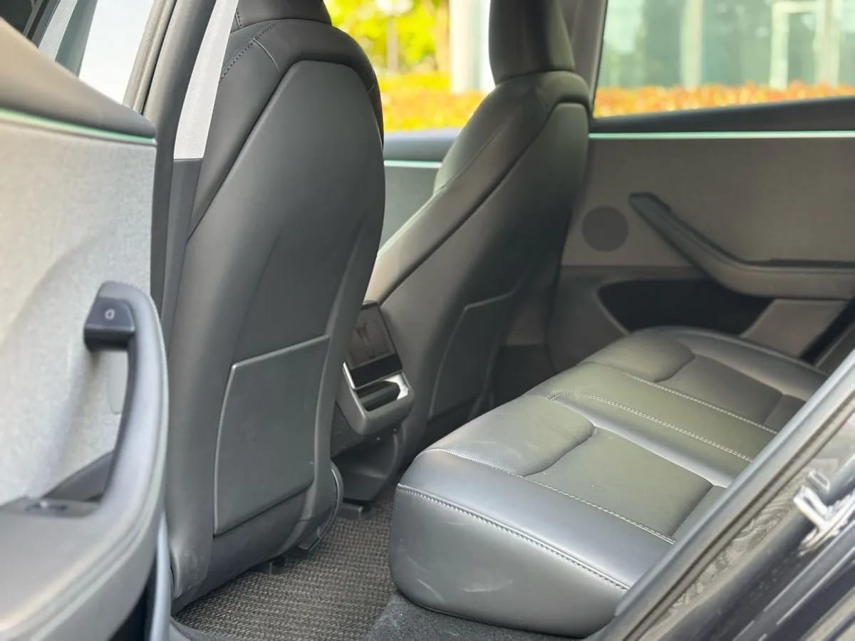Tesla Model 3 2023 9