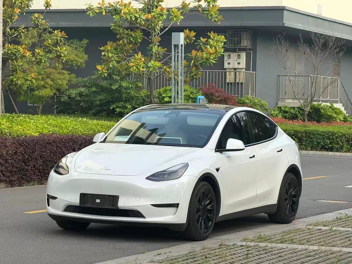 Tesla Model Y 2021 3D7 2