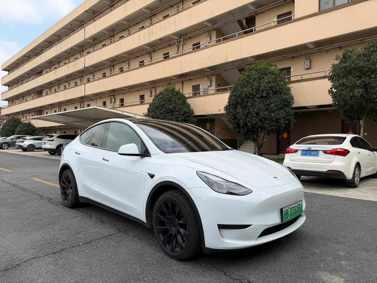 Tesla Model Y 2021 6