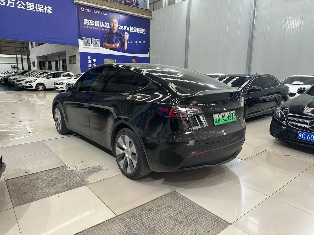 Tesla Model Y 2022 6