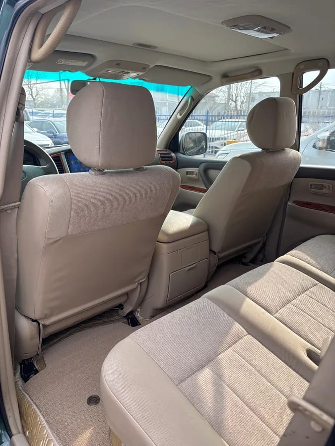 Toyota ( ) 2001 4500 7