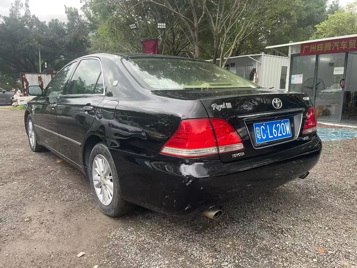 Toyota 2005 3.0L Royal E 7