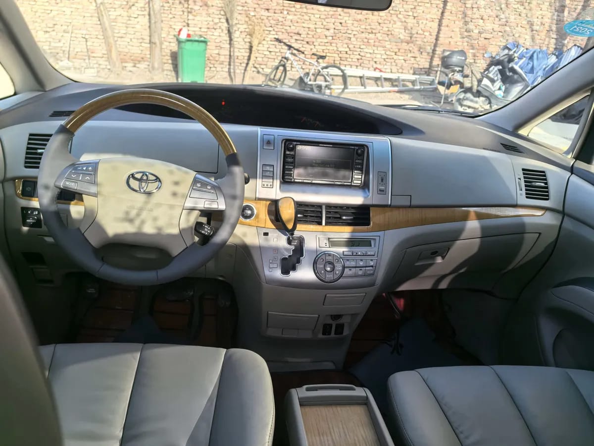 Toyota 2006 2.4L 7 8