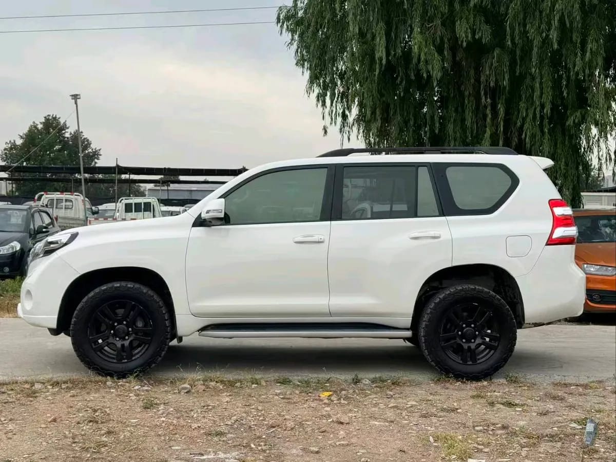 Toyota 2010 4.0L VX NAVI 4